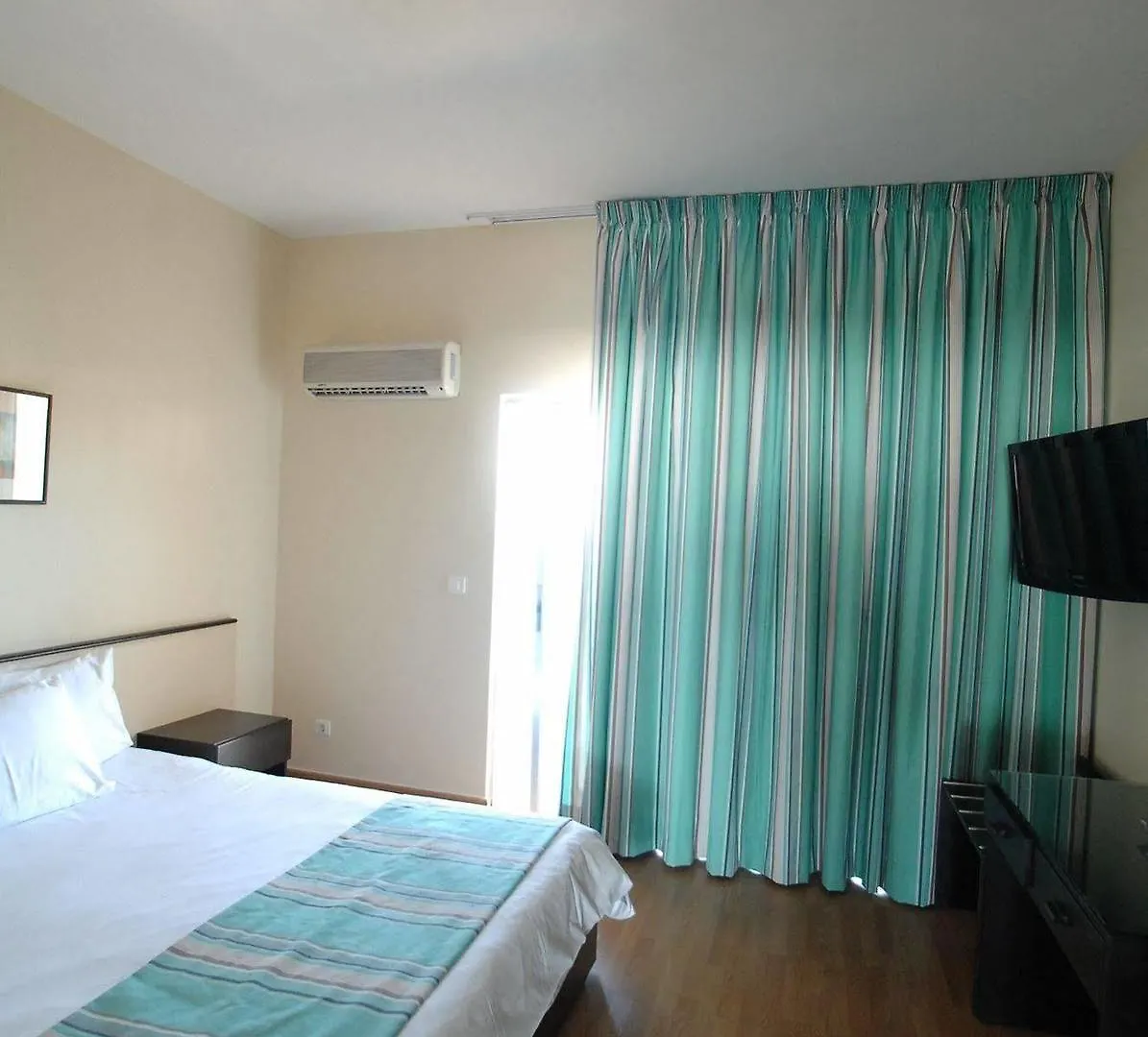 Rabiya Marine Hotel Ţabarjā